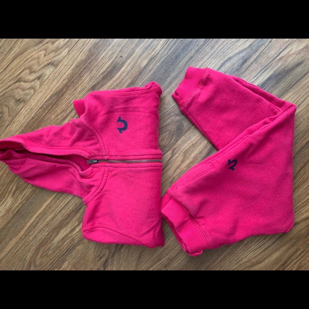 True Religion sweat suit ‼️SOLD‼️